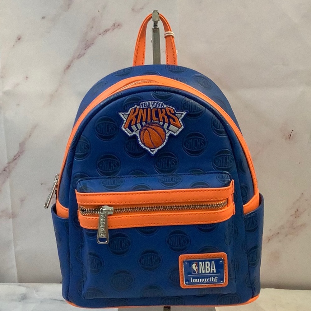 NWT NBA Loungefly New York Knicks Blue and Orange Backpack 8+ years old